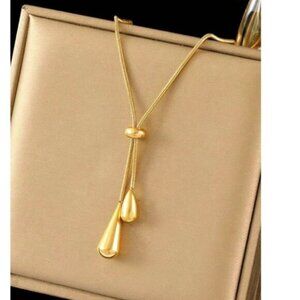 Adjustable Teardrop Lariat Necklace | 18K Gold Filled